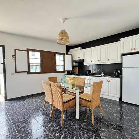 Casamujeres Appartement *