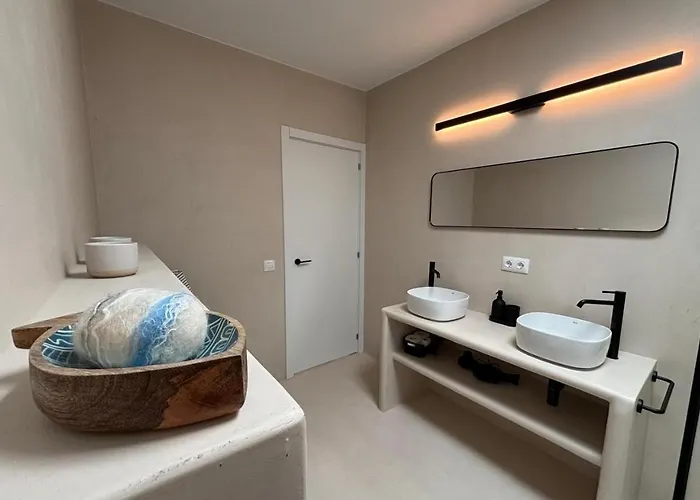 Casamujeres * Punta Mujeres